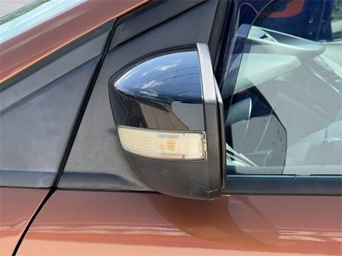 Used 2017 Ford Escape Titanium image 39
