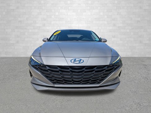 Certified 2023 Hyundai Elantra SEL w/ Cargo Package image 6
