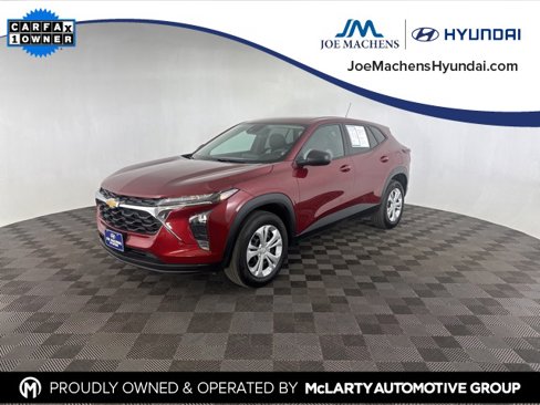 Used 2024 Chevrolet Trax LS w/ Driver Confidence Package image 3