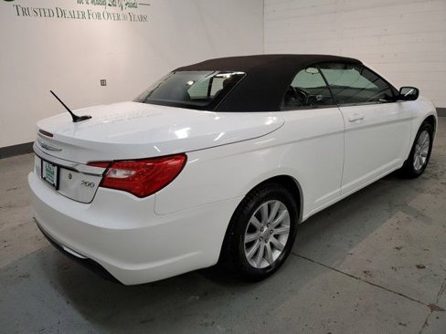 Used 2013 Chrysler 200 Touring image 11