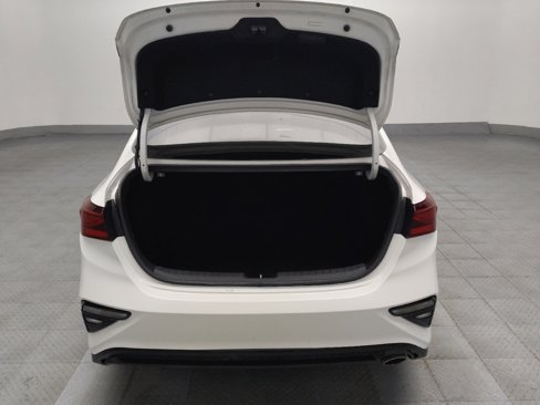 Used 2020 Kia Forte LXS image 29