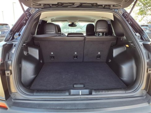 Used 2022 Jeep Cherokee Latitude Lux image 15