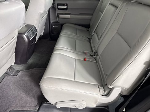 Used 2016 Toyota Sequoia Limited image 20