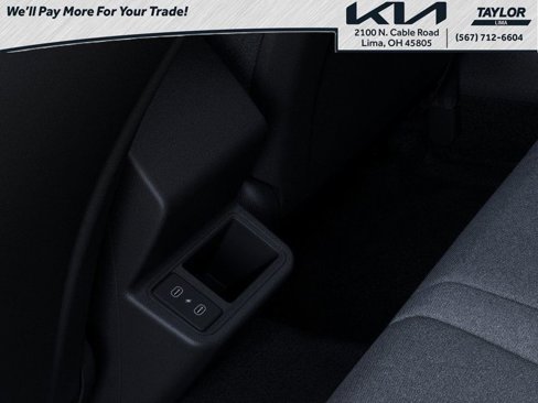 New 2025 Kia K4 LXS image 26