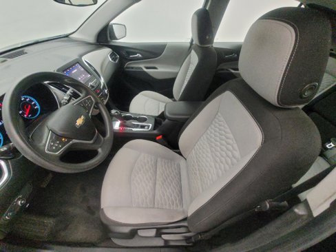 Used 2020 Chevrolet Equinox LS image 17