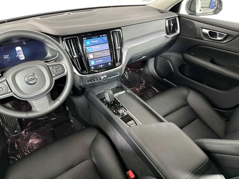 Certified 2025 Volvo S60 B5 Core image 21