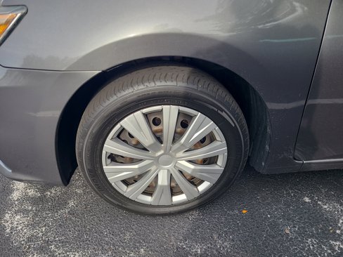 Used 2019 Nissan Sentra S image 5