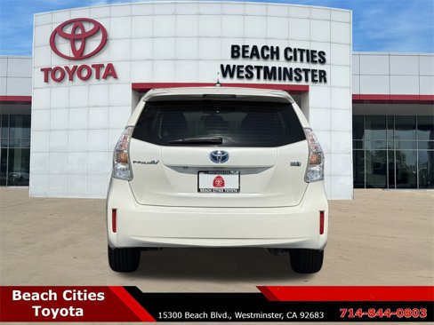 Used 2013 Toyota Prius V Five image 10