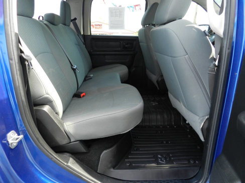 Used 2015 RAM 1500 Express image 12