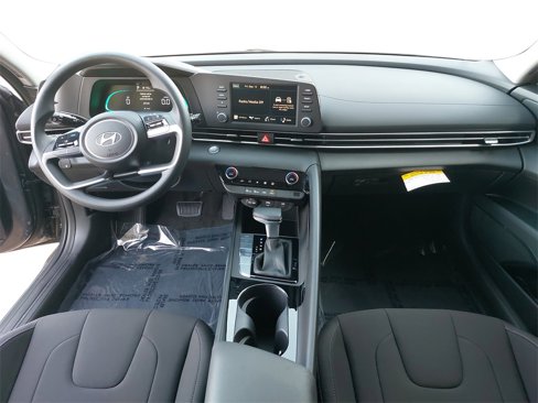 New 2025 Hyundai Elantra Blue image 9