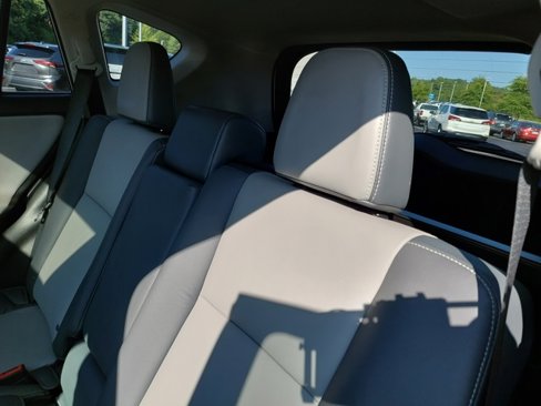 Used 2014 Toyota RAV4 Limited image 13