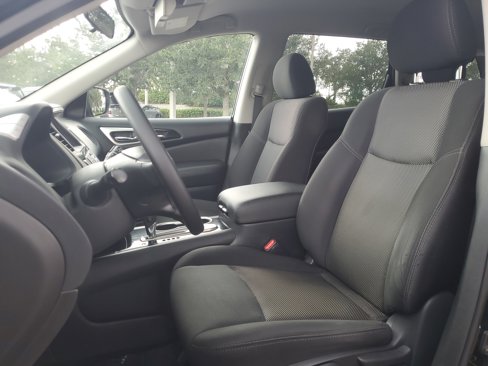 Used 2020 Nissan Pathfinder S image 17