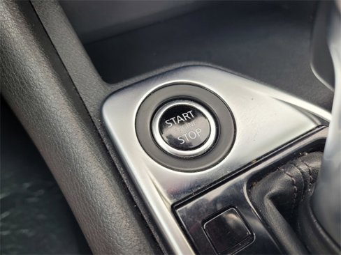 Used 2021 Nissan Sentra SV image 26
