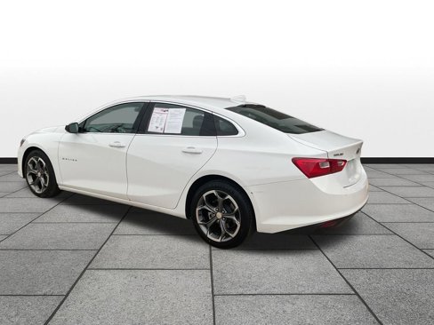 Used 2023 Chevrolet Malibu LT image 3