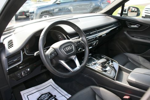 Used 2018 Audi Q7 3.0T Prestige w/ Prestige Package image 5