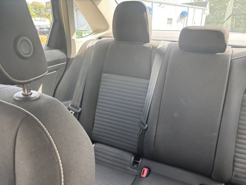 Used 2024 Volkswagen Jetta S image 37