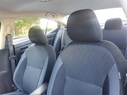 Used 2023 Nissan Versa SV image 26