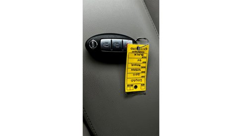 Used 2011 Nissan Rogue SV w/ SL Pkg image 57