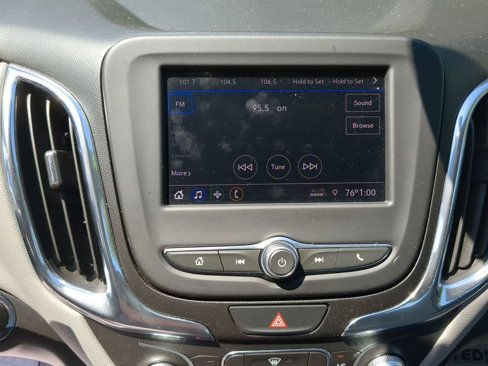 Used 2020 Chevrolet Equinox LS image 11