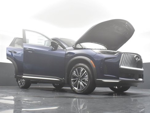 New 2026 INFINITI QX60 Luxe w/ Family Package image 40