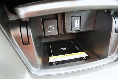 Used 2020 Honda Accord Touring image 31