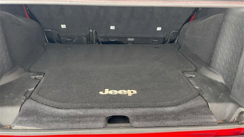Used 2015 Jeep Wrangler Unlimited Sport image 42
