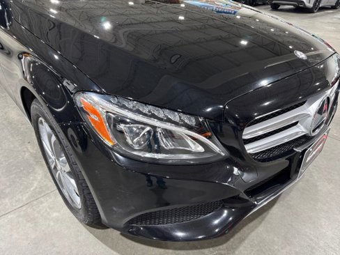 Used 2015 Mercedes-Benz C 300 4MATIC Sedan image 28