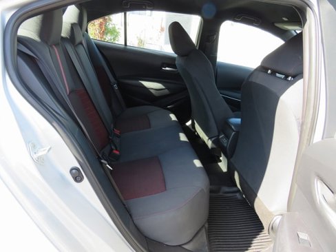 Used 2024 Toyota Corolla SE image 30