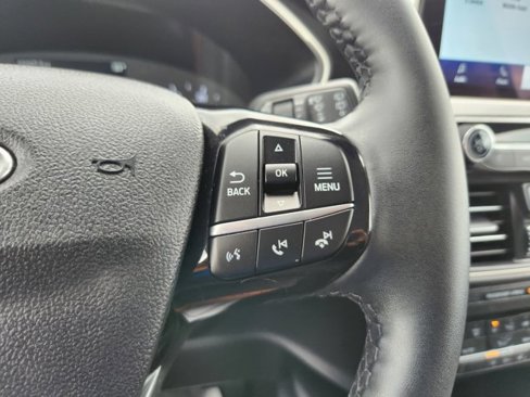 Certified 2022 Ford Escape SE w/ Convenience Package image 17