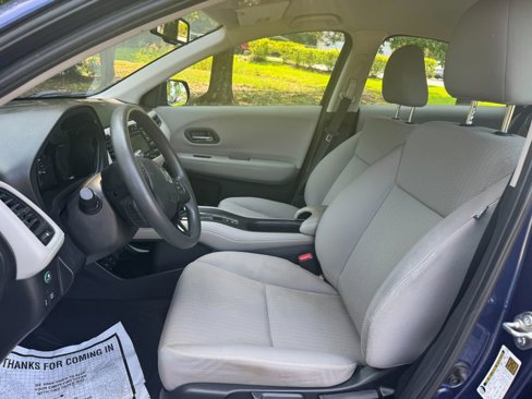 Used 2017 Honda HR-V LX image 14