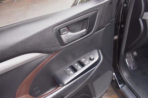 Used 2014 Toyota Highlander XLE image 21