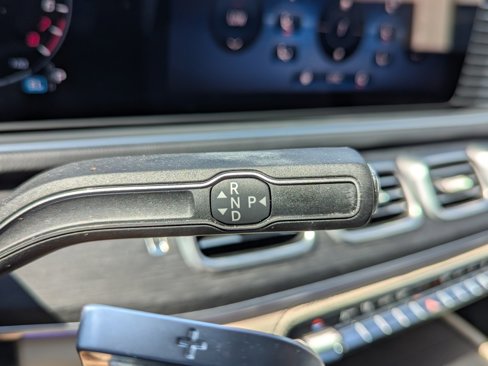 Used 2024 Mercedes-Benz GLE 450e 4MATIC image 33
