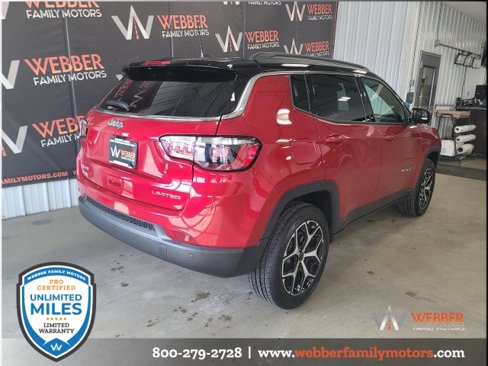 New 2025 Jeep Compass Limited image 4
