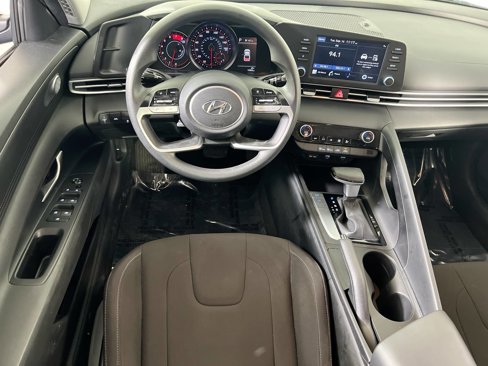 Used 2023 Hyundai Elantra SEL w/ Cargo Package image 20