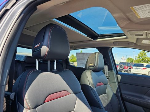 New 2025 Nissan Kicks SR w/ SR Premium Package image 13