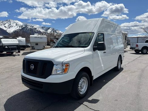 Used 2020 Nissan NV 2500 S image 8