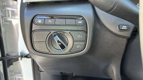 Used 2023 INFINITI QX50 Pure image 14