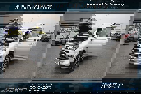 Used 2015 Toyota 4Runner 4WD image 32
