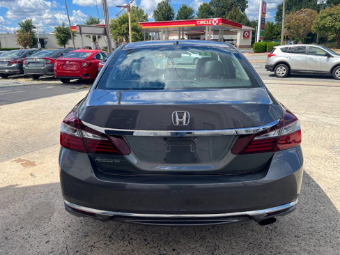 Used 2017 Honda Accord EX-L image 5