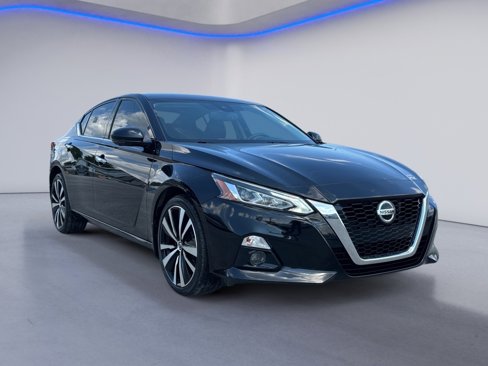 Used 2020 Nissan Altima 2.5 Platinum image 9