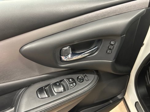 Used 2020 Nissan Murano SL w/ Cargo Package image 7