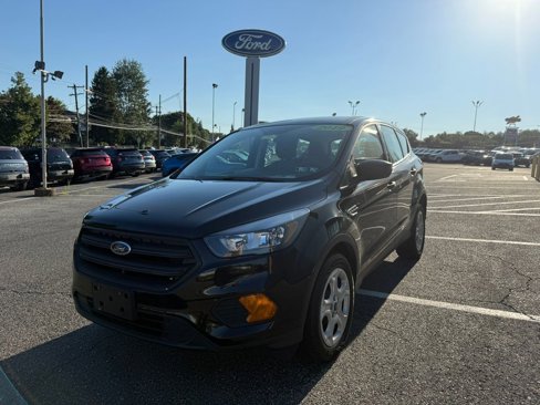 Used 2019 Ford Escape S image 3