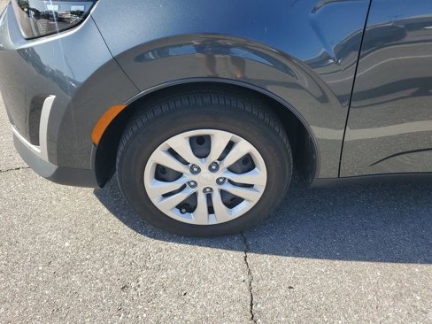 Used 2023 Kia Soul LX image 17
