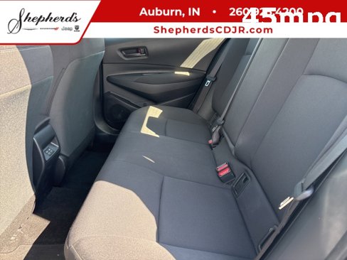 Used 2024 Toyota Corolla LE image 14