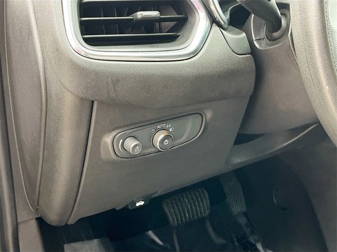 Used 2024 Chevrolet Equinox LS image 10