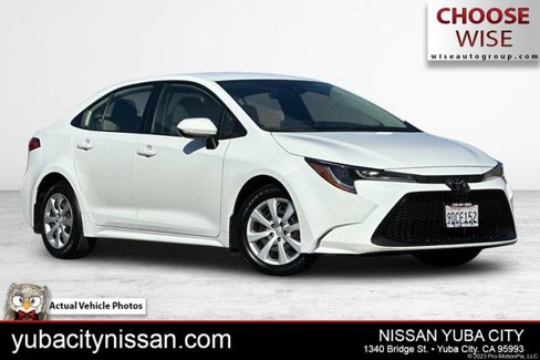 Used 2022 Toyota Corolla LE image 1