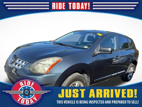 Used 2014 Nissan Rogue S image 1