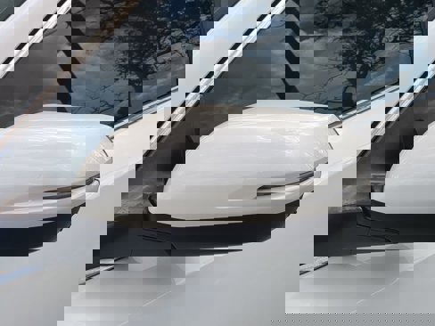 Used 2017 Honda CR-V Touring image 12