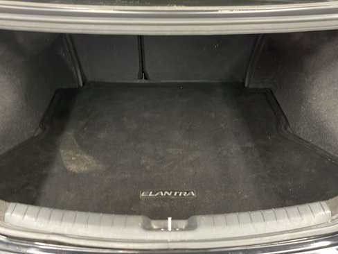 Used 2017 Hyundai Elantra Value Edition image 7