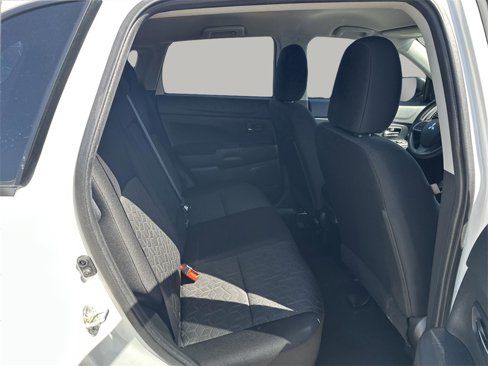 Used 2020 Mitsubishi Outlander Sport ES image 12